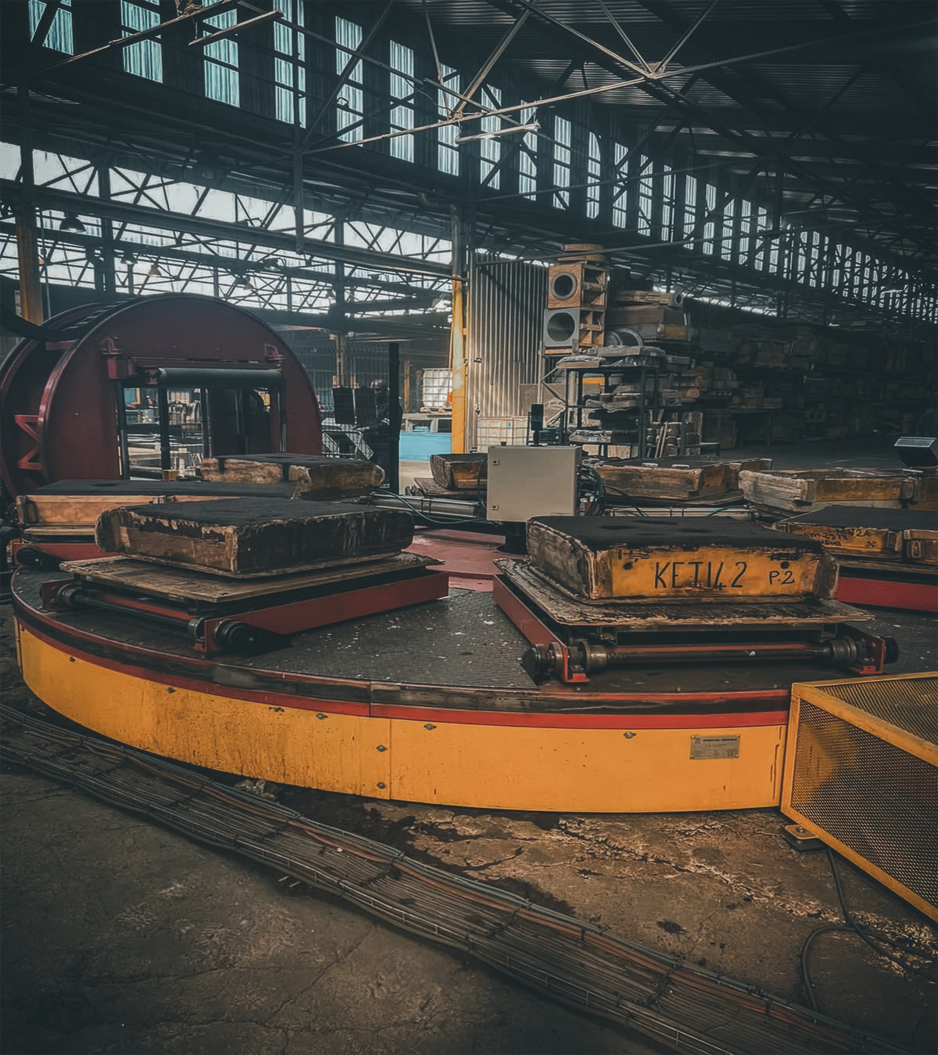 Automatic foundry moulding carousel